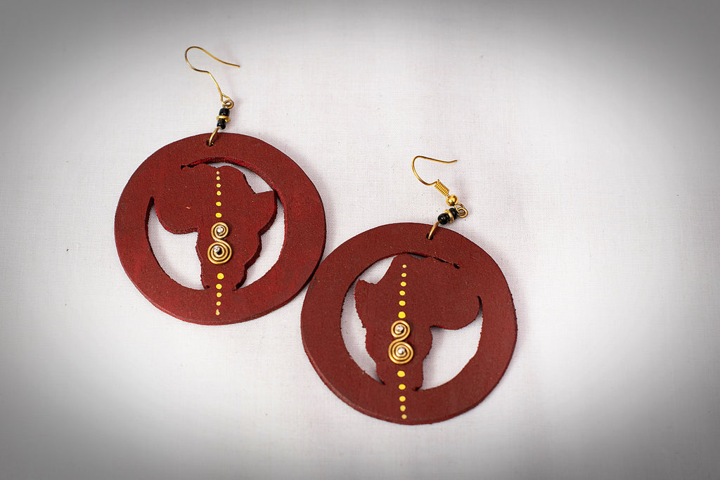 Wood and brass earrings 